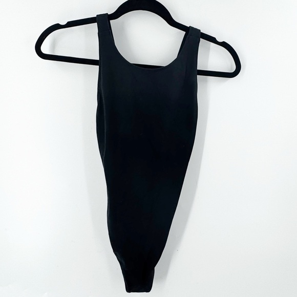 ✅ Wilfred Free Marie Bodysuit CRISS CROSS BACK IN WHITE SIZE SMALL - Picture 1 of 8